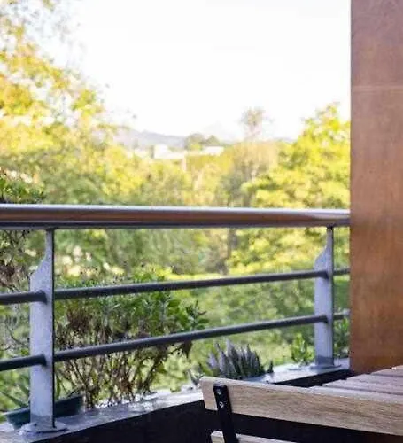 Piles Garden By Silastur דירה גיחון